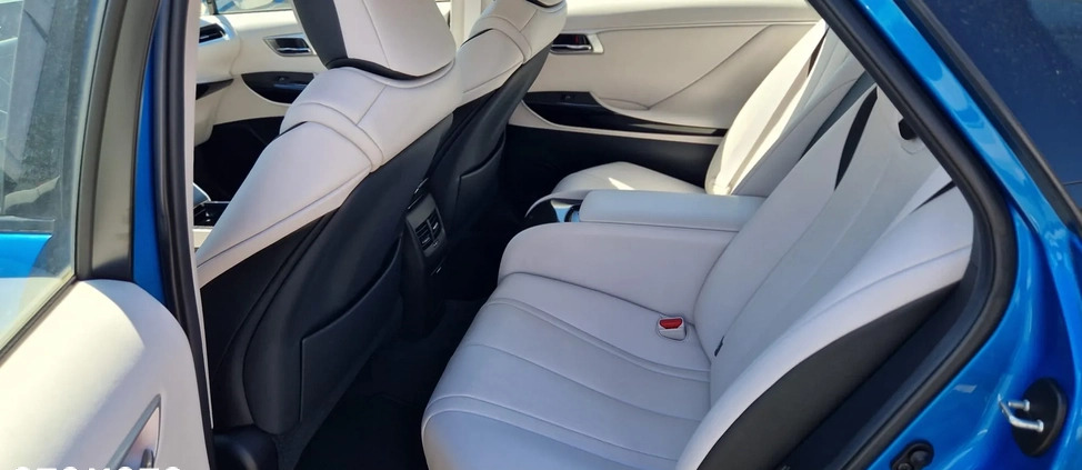 Toyota Mirai cena 120000 przebieg: 23, rok produkcji 2017 z Kobyłka małe 121